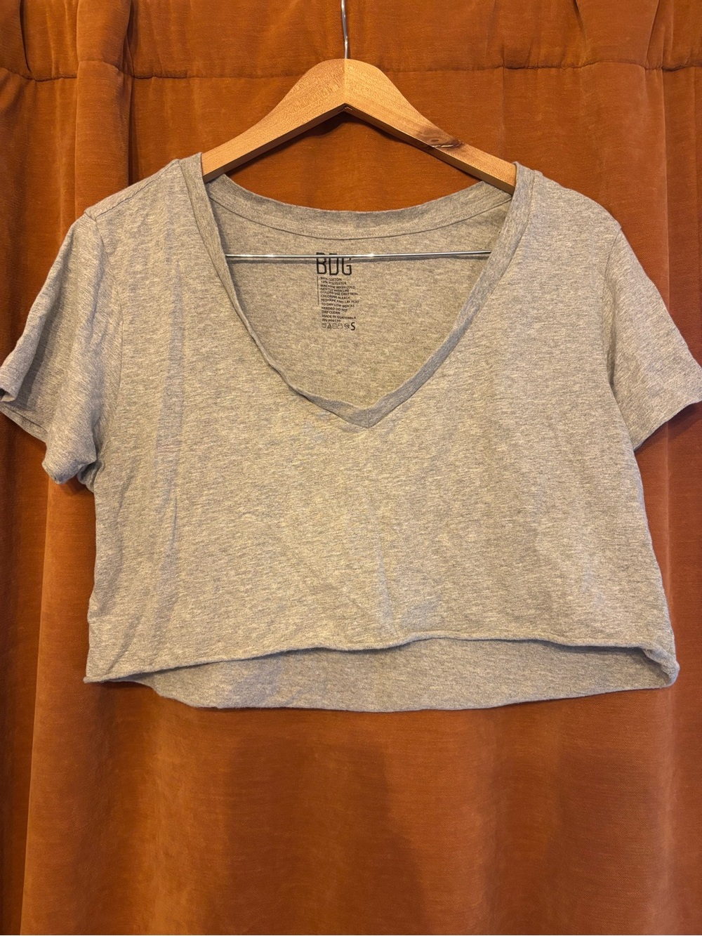 BDG Women's Gray V-Neck Cropped Tee